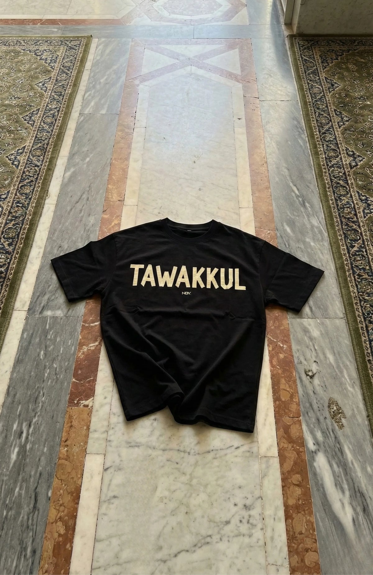 TAWAKKUL TAPE – Oversize T-Shirt